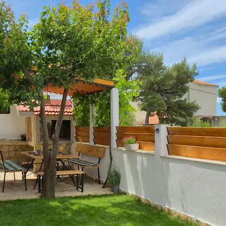 Appartement With Private Swimming Pool *