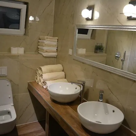 With Private Swimming Pool * Split