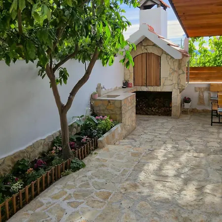 Διαμέρισμα With Private Swimming Pool